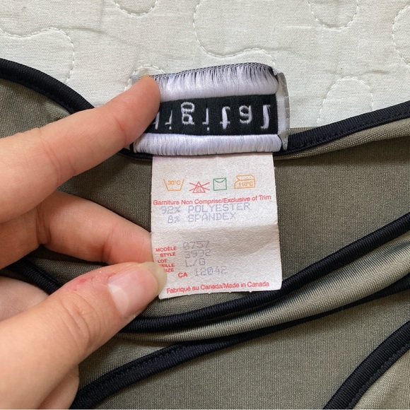 Vintage 90s Cyber Cut Out Tank Top 💿 - Picture 5 of 5